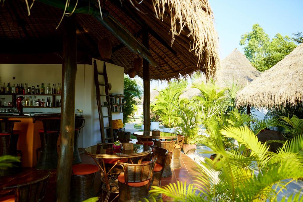 Penguin Pablo Bungalow Sihanoukville Exterior photo