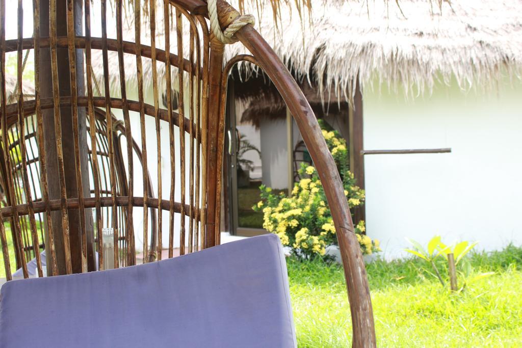 Penguin Pablo Bungalow Sihanoukville Exterior photo